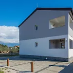 Apartment Pejakovic 2 By Interhome Vir