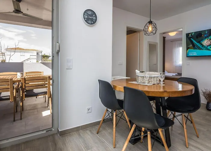 Апартаменты Pejakovic 2 By Interhome