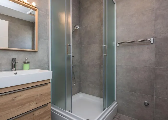 Pejakovic 2 By Interhome Апартаменты